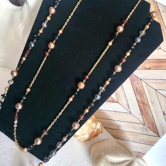 Double Strand Gold Chain Necklace with Crystals and Faux Pearls  New - Picture 7 of 7